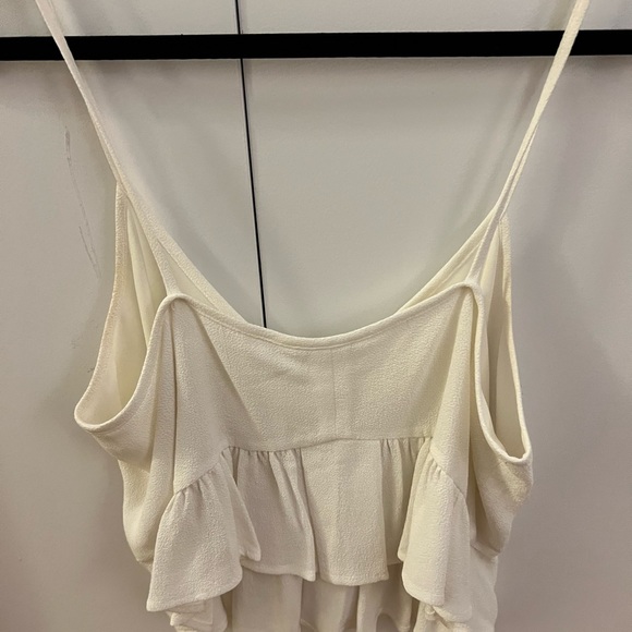 Club Monaco - Picture 2 of 3